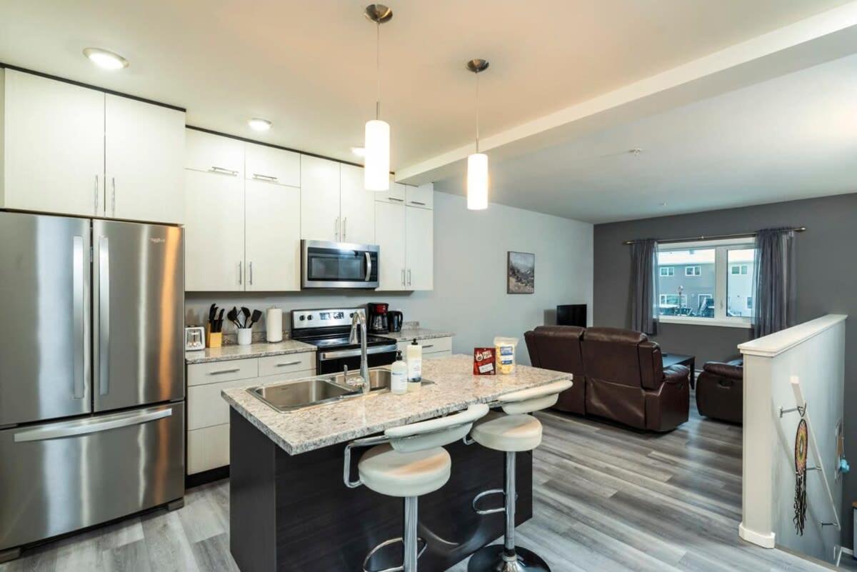 Nn - The Wanderoo - Riverdale 3-Bed 2 5-Bath Whitehorse Buitenkant foto